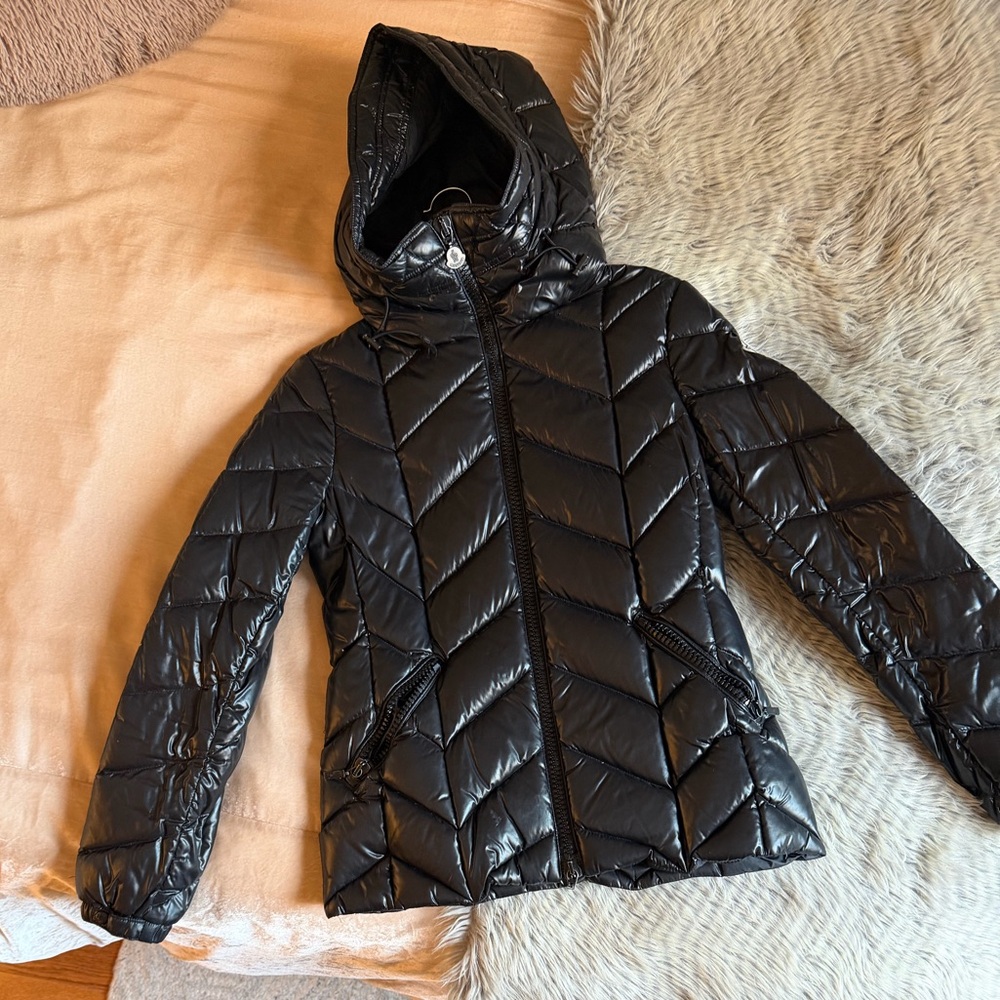 Authentic Moncler Badete Down Jacket - image 5